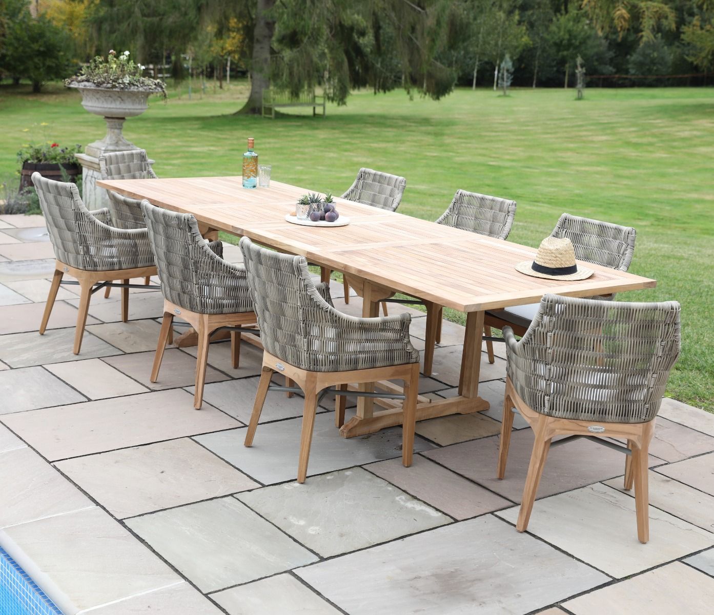 Teak Extendable Outdoor Table 300cm, Extendable Outdoor Dining Table For 12