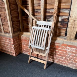 Classic Wooden Steamer Chair (OUTLET)