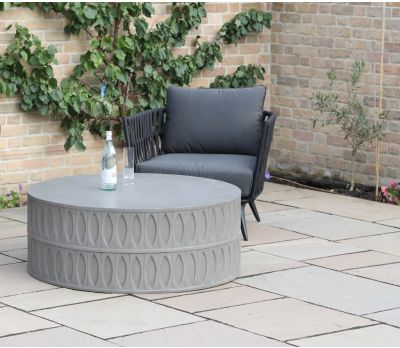 Concrete Garden Furniture Polished, Outdoor Concrete Coffee Table Uk