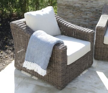 SOHO SOFA SET INCLUDES ONE SOFA AND TWO SOFA ARMCHAIRS 