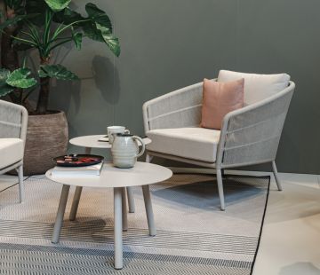 Akari Lounge Chair