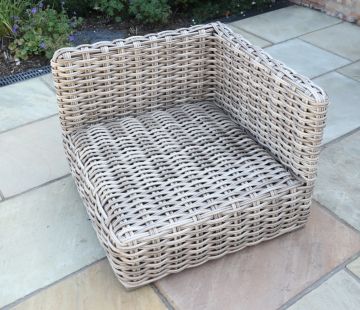 Avignon Day Bed (Outlet)