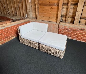 Avignon Day Bed (Outlet)