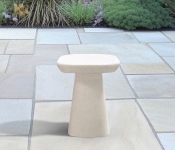 Solis Concrete End Table
