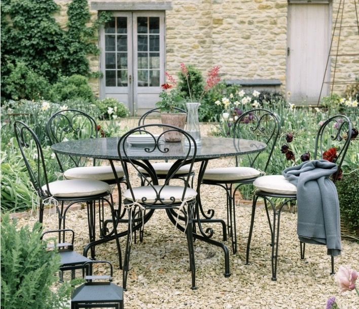 Neptune Boscombe Table - 6-Seater 130cm