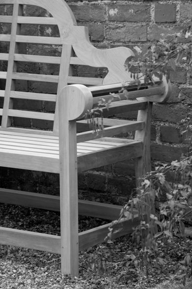 Lutyens Garden Bench | Garden Furniture | Jo Alexander